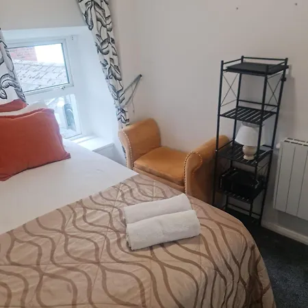 מלון דירות Market 4 *